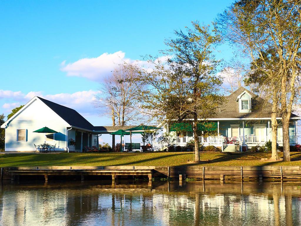 A Chateau On The Bayou Bed & Breakfast Raceland Extérieur photo