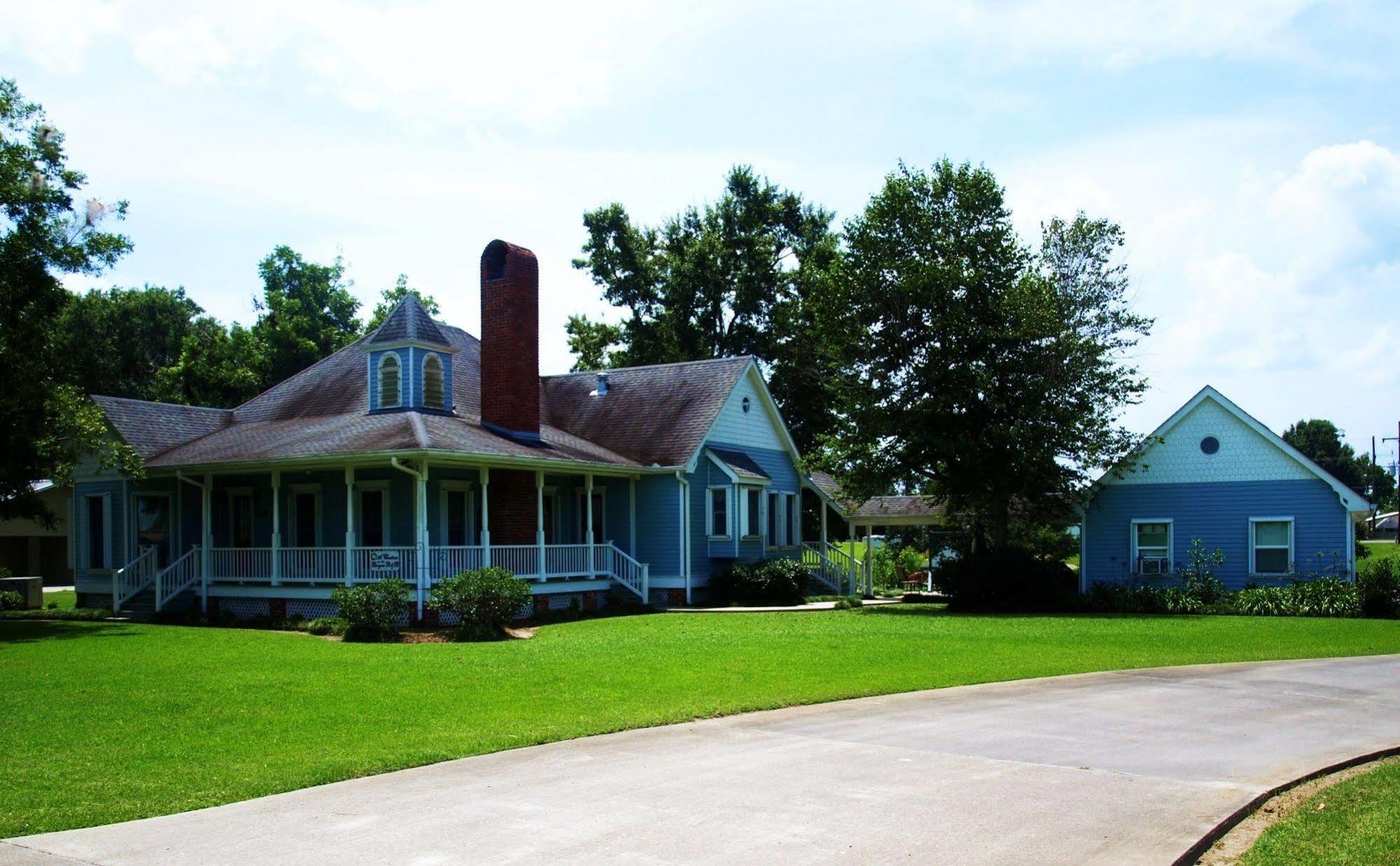 A Chateau On The Bayou Bed & Breakfast Raceland Extérieur photo