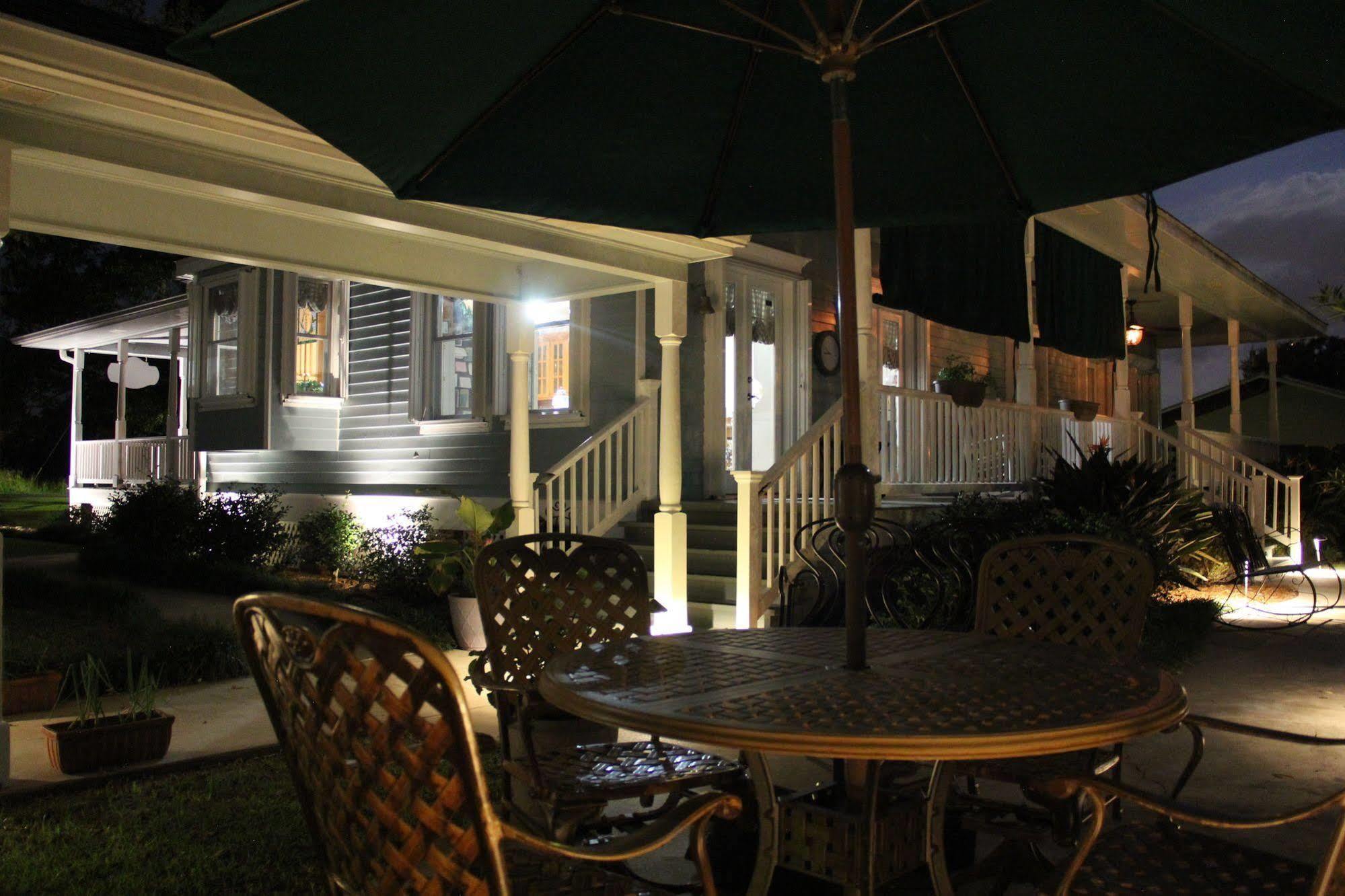 A Chateau On The Bayou Bed & Breakfast Raceland Extérieur photo