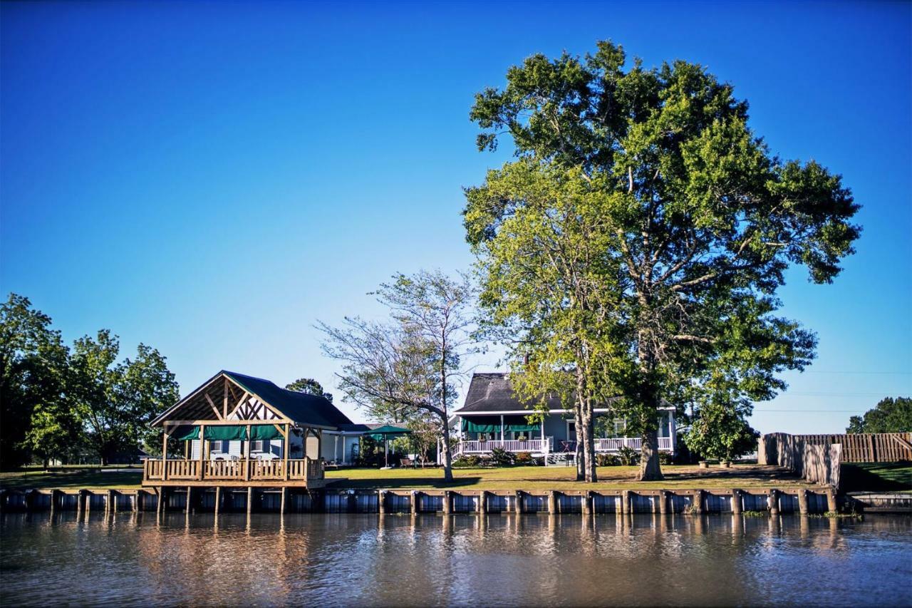 A Chateau On The Bayou Bed & Breakfast Raceland Extérieur photo