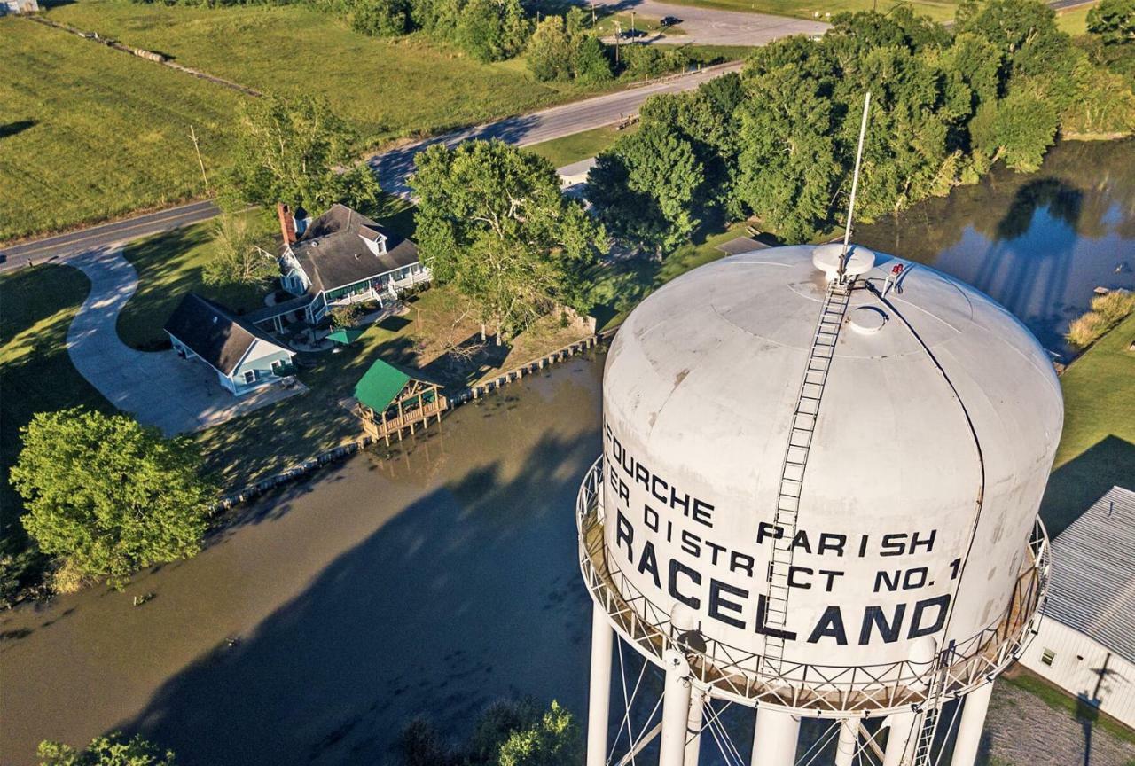 A Chateau On The Bayou Bed & Breakfast Raceland Extérieur photo